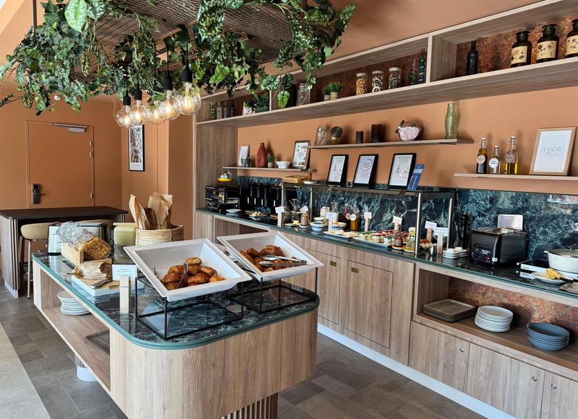 Buffet Photo