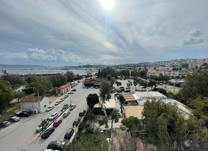 Nikolakakis Rooms Lavrio sea and town view over Lávrio from a high vantage point