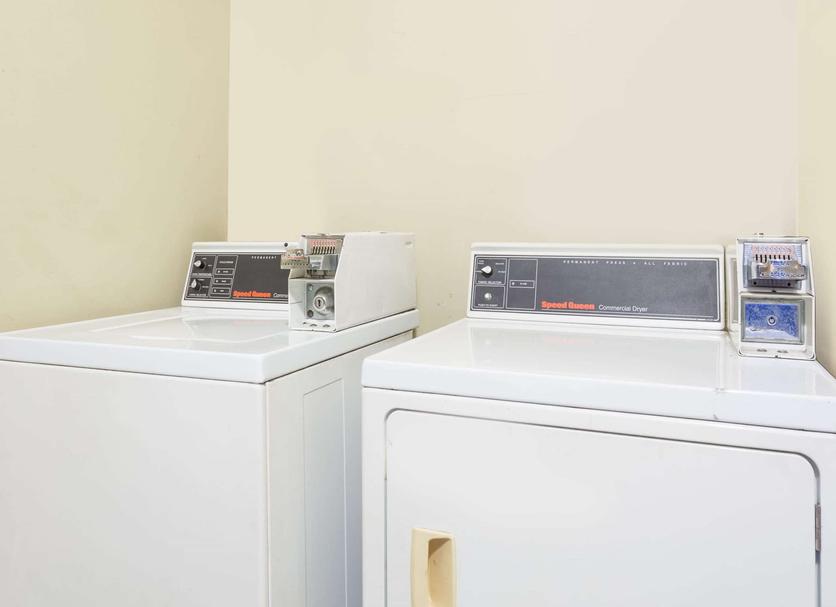 Laundry facility Photo