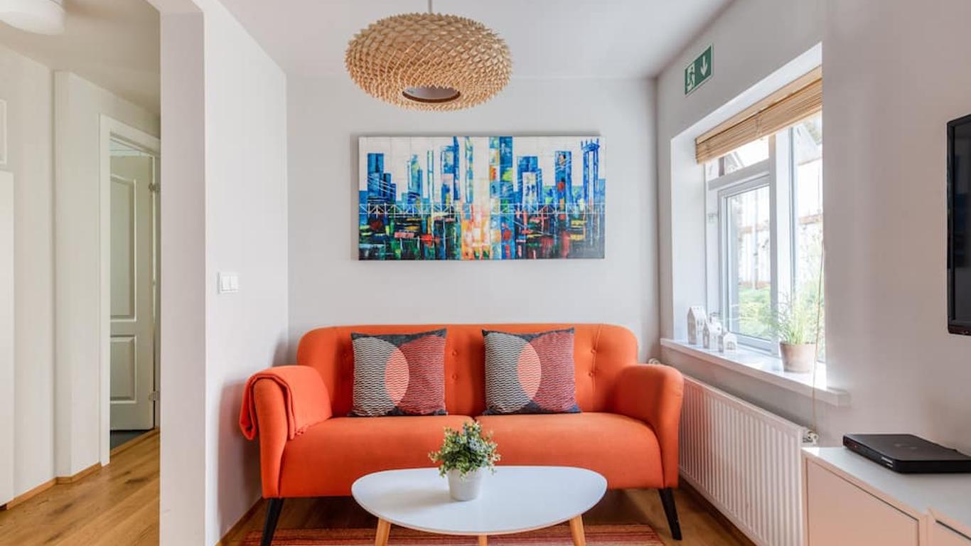 Sem Apartments