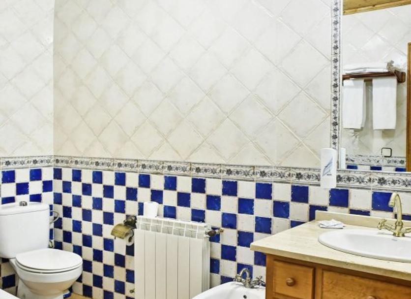 Bathroom Photo
