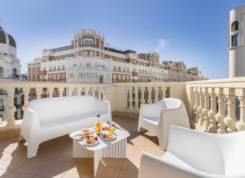 Balcony Photo