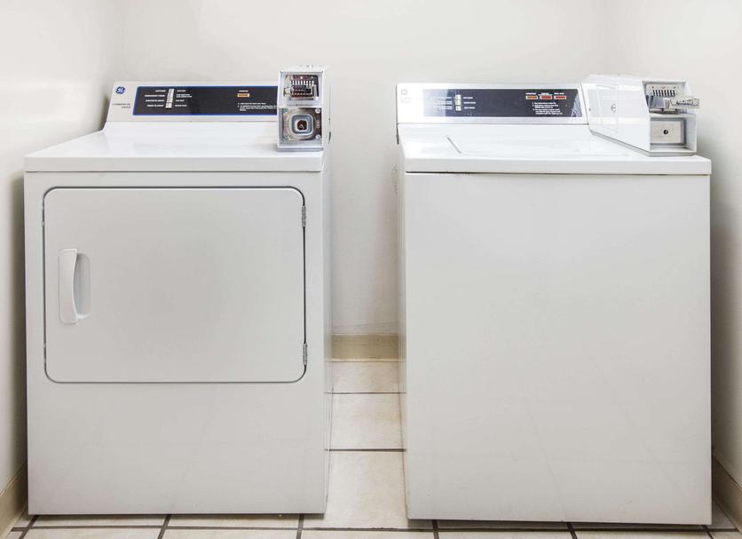 Laundry facility Photo