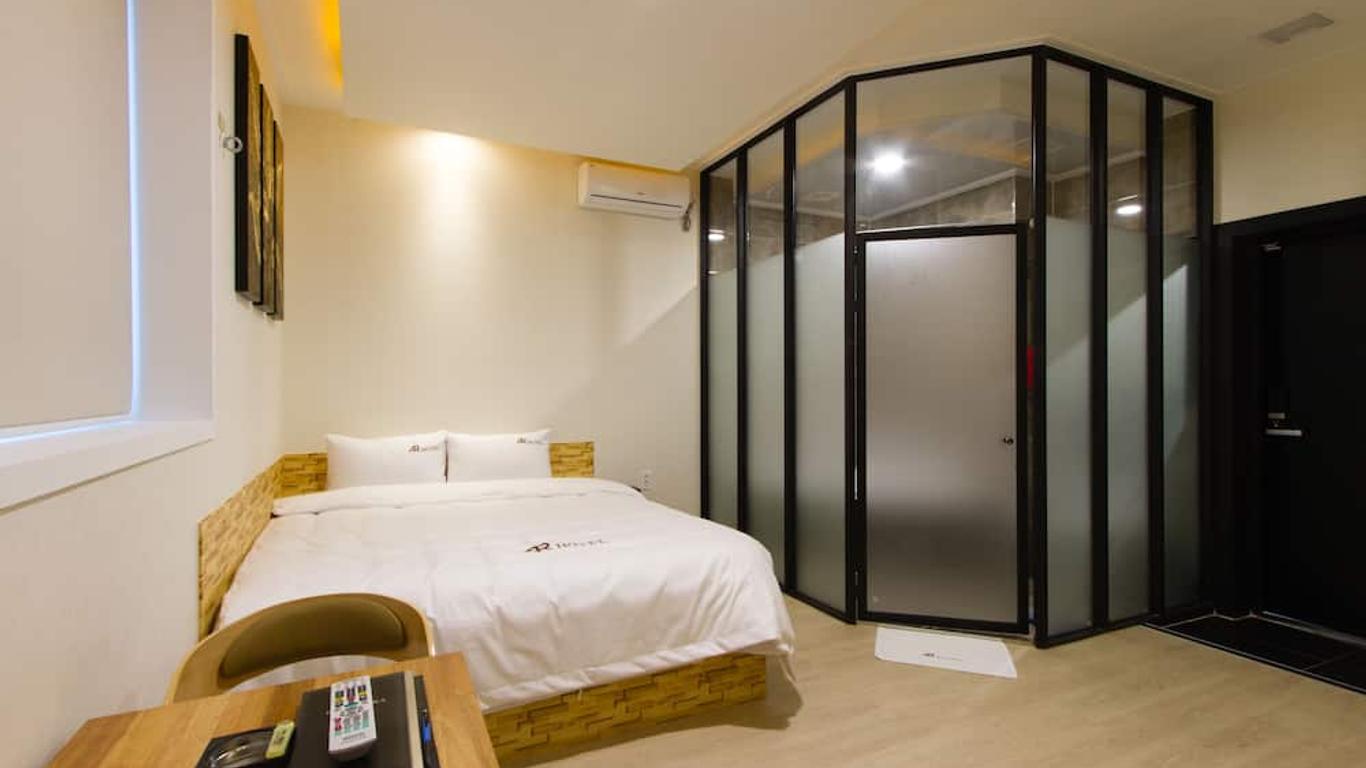Hotel Ara