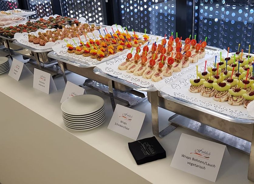Buffet Photo