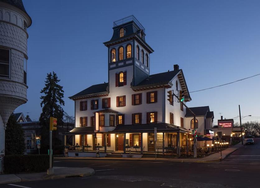 Building Photo
