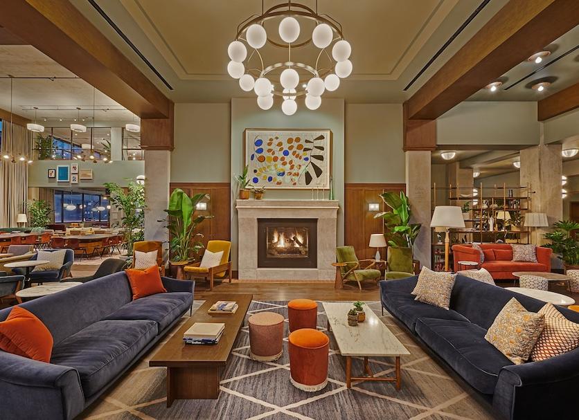 Lounge Photo