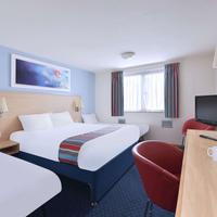 Travelodge Bristol Severn View M48