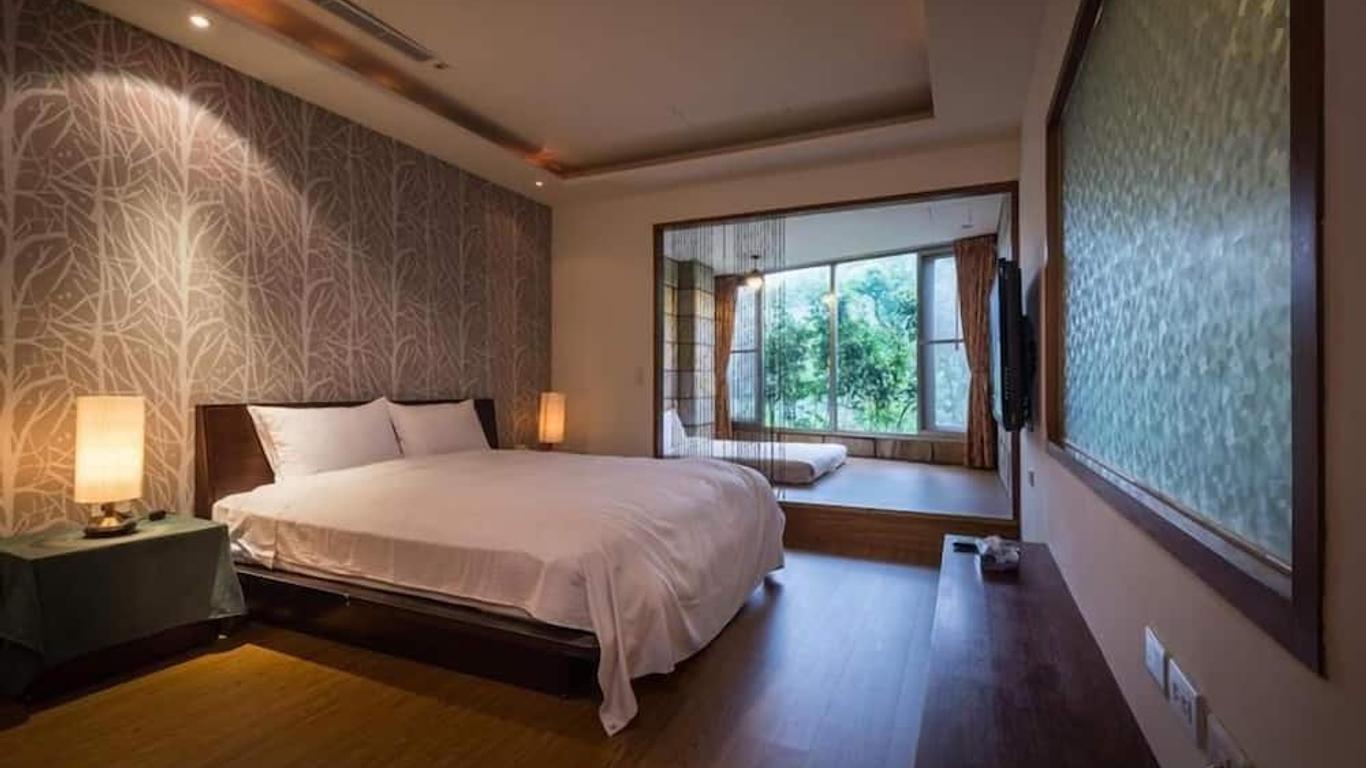 Wulai Sunglyu Hot Spring Resort