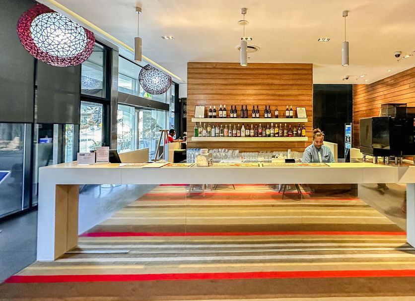 Bar Photo