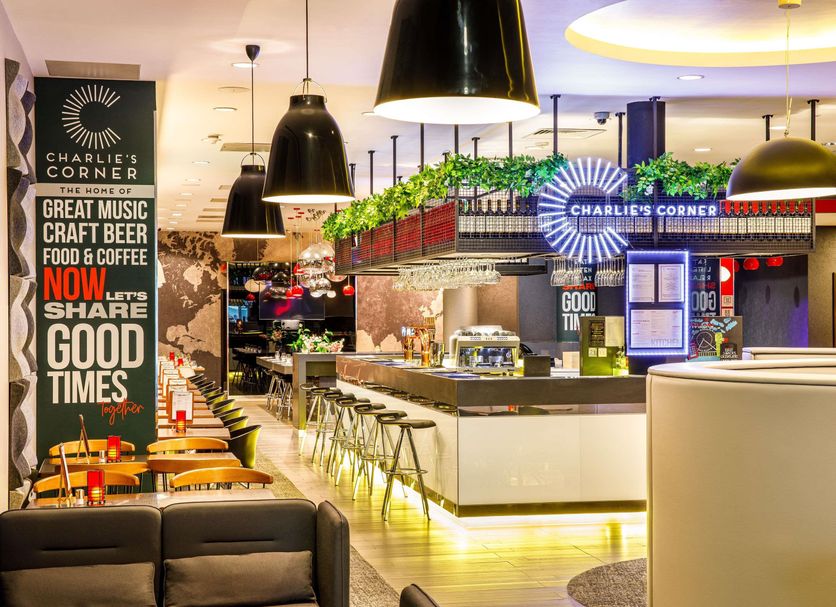 Restaurant Photo