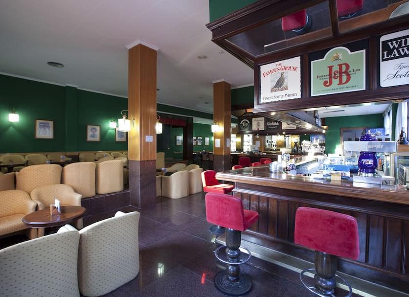 Bar Photo