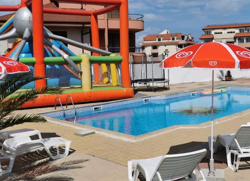 Pool Photo