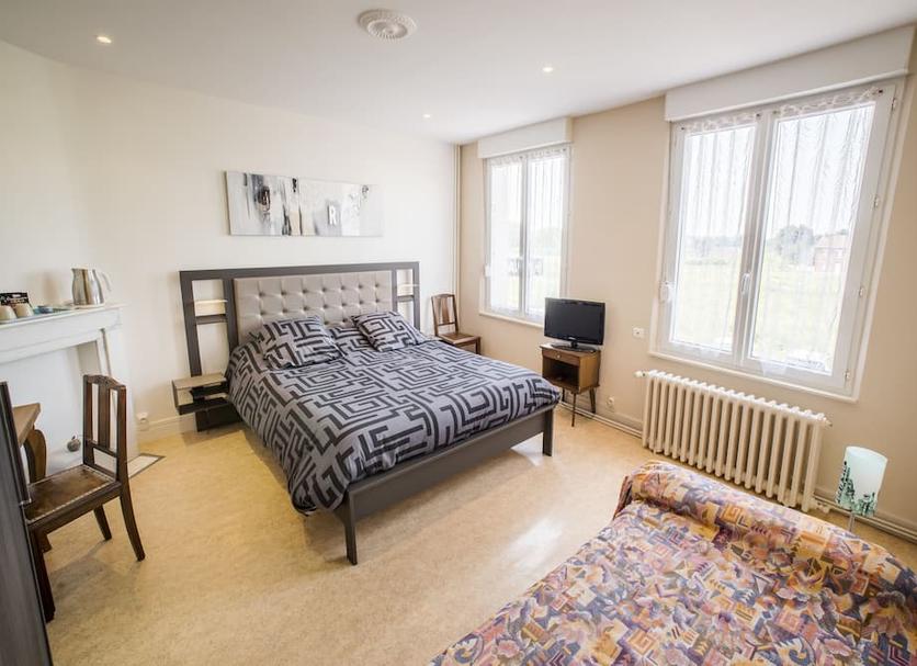 Bedroom Photo