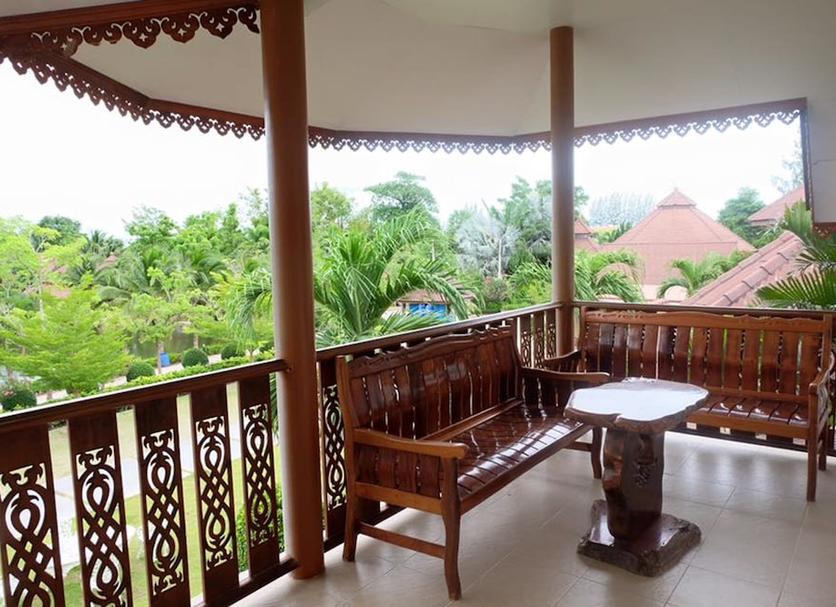 Balcony Photo