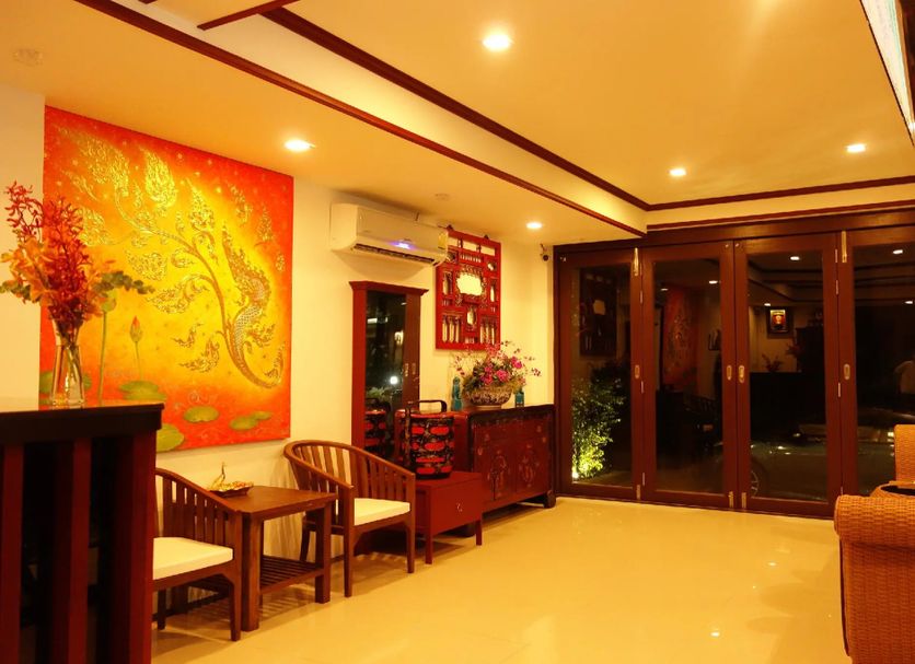 Lobby Photo