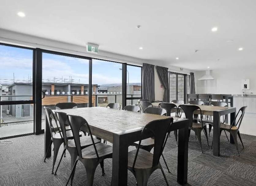 Dining room Photo