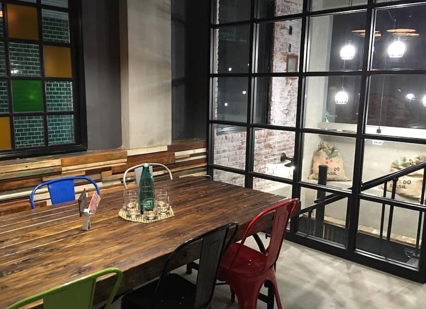 Dining room Photo