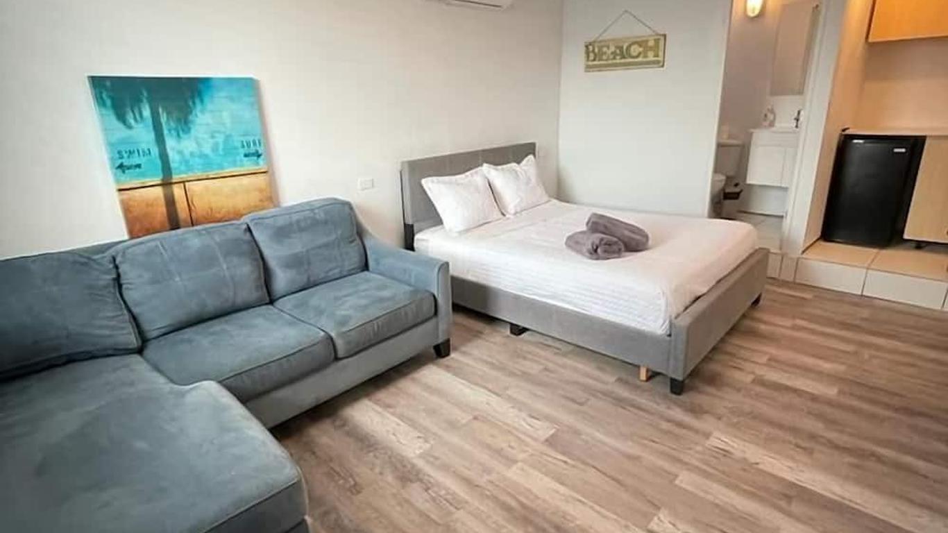 Las Olas Beach apartments