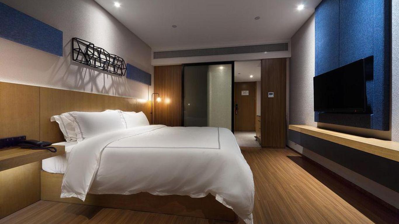 Life All Suites Hotel (Wuhan Municipal Government Jiangtan)