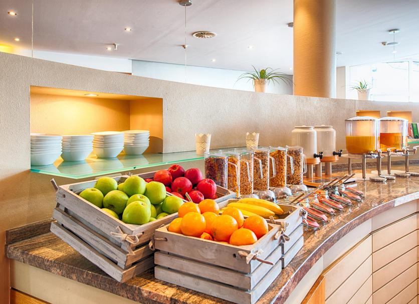 Buffet Photo