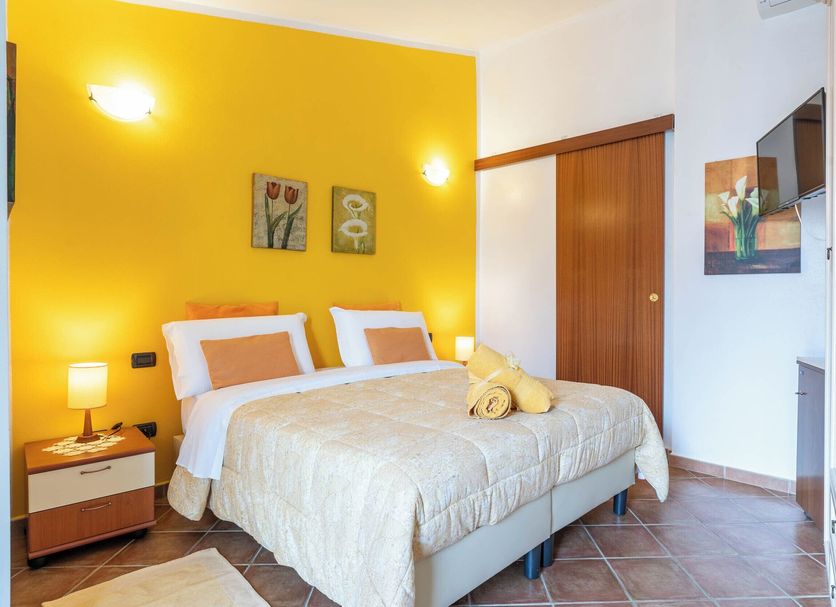 Bedroom Photo