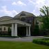 Holiday Inn Express Milwaukee N-Brown Deer/Mequon By IHG in Brown Deer, exterior entrance with white columns