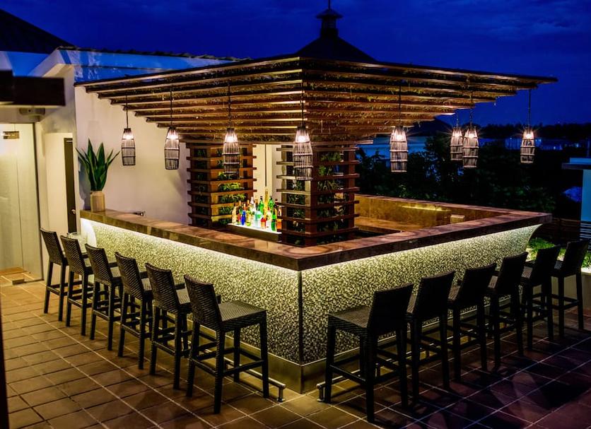 Bar Photo