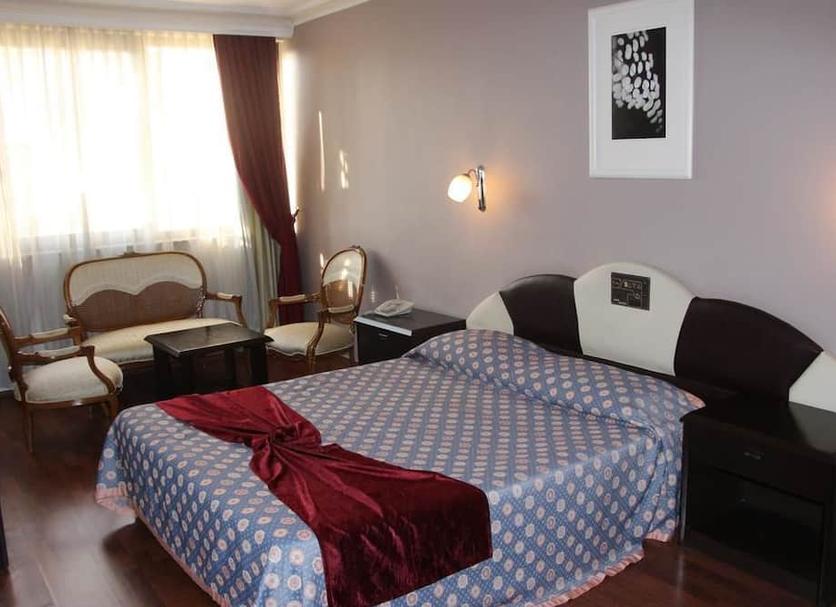 Bedroom Photo