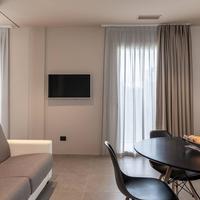Amare Suite & Apartments