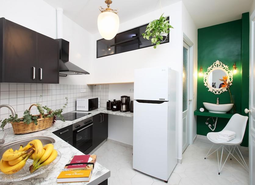 Kitchen Photo