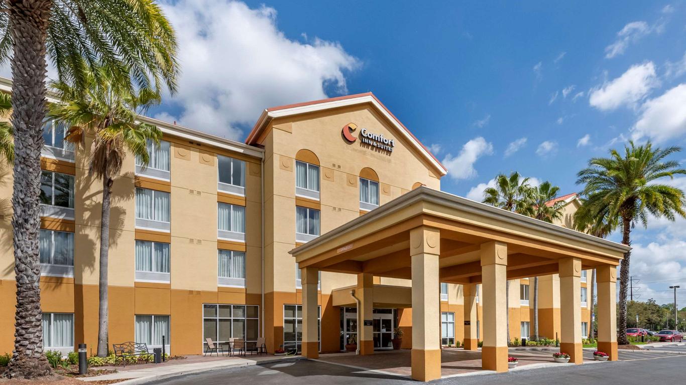 Comfort Inn & Suites Orlando North