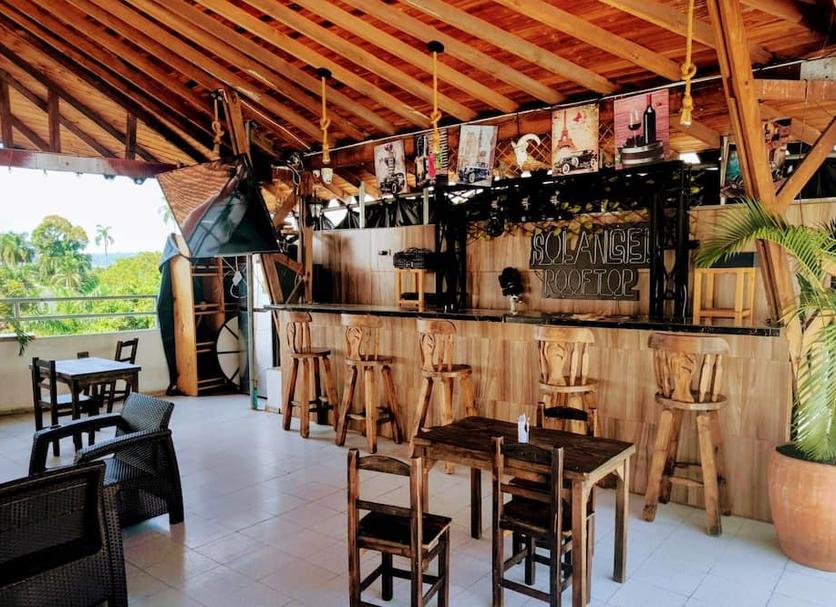 Bar Photo