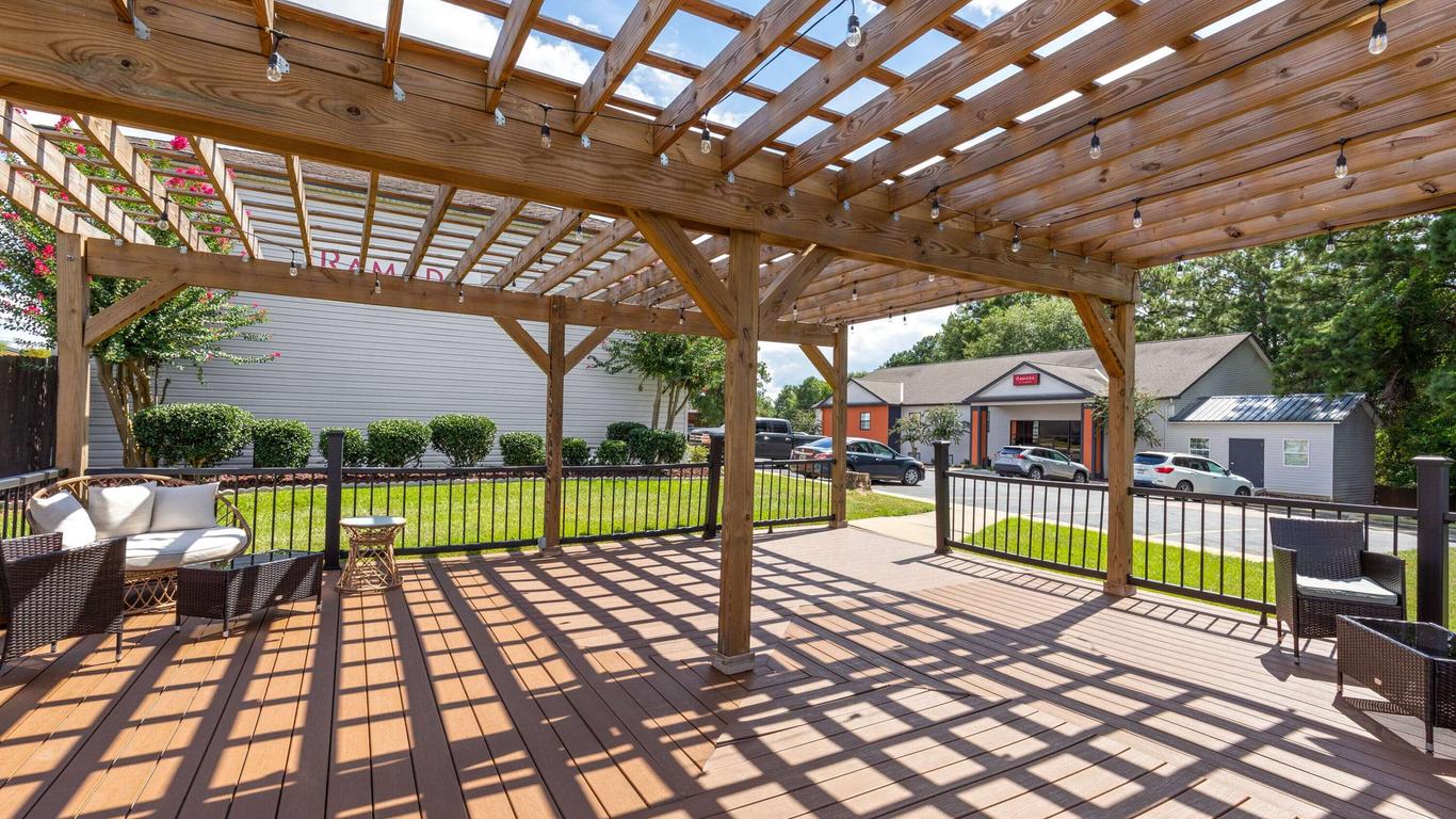 Ramada by Wyndham Studio Suites Dothan