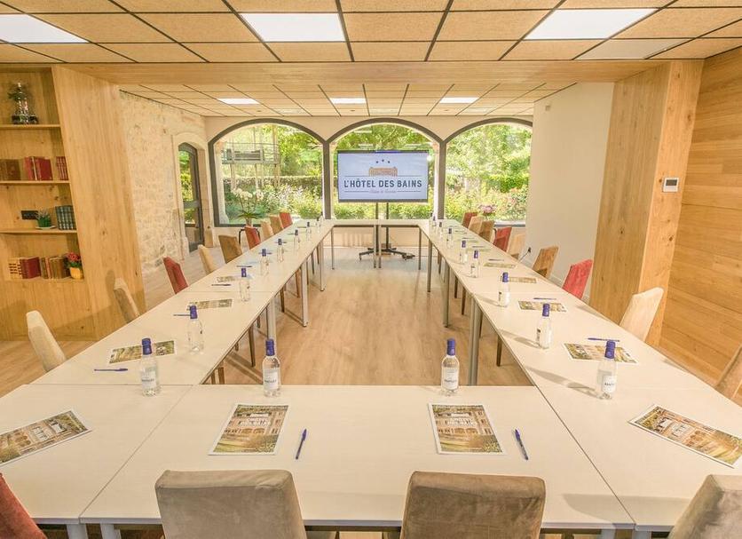 Conference room Photo