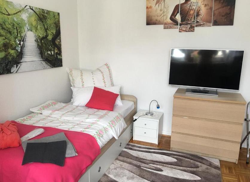 Bedroom Photo