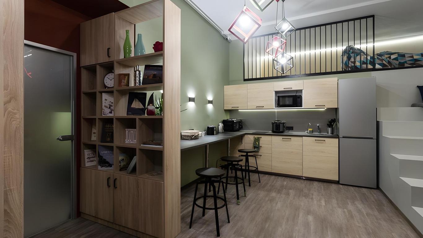 4ucapsulehotel