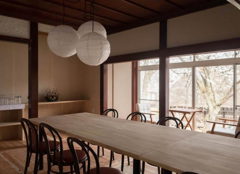 Dining room Photo