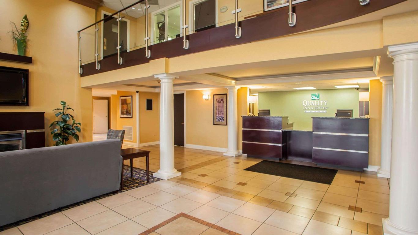 Quality Inn & Suites