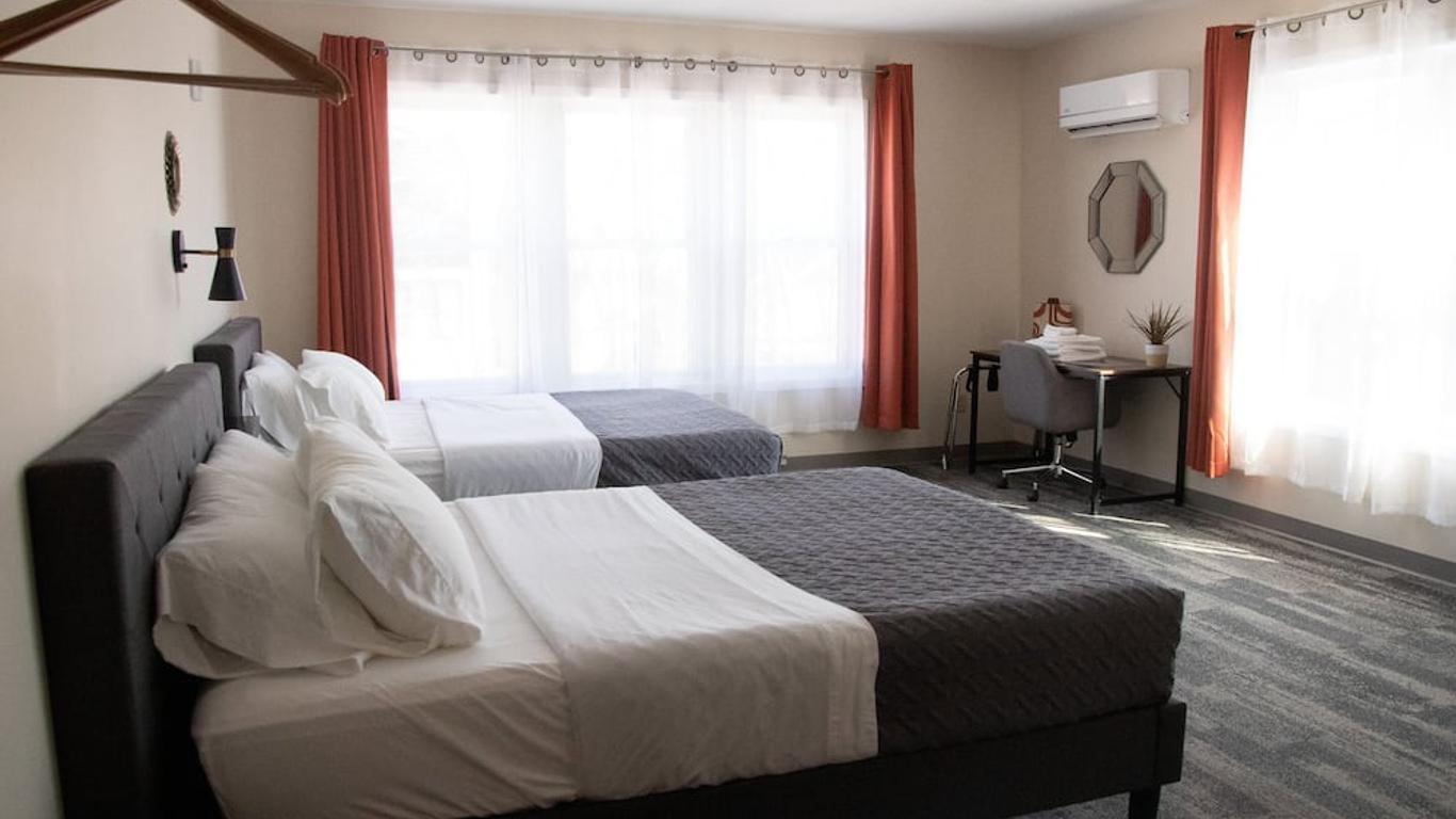 The Marquette Hotel