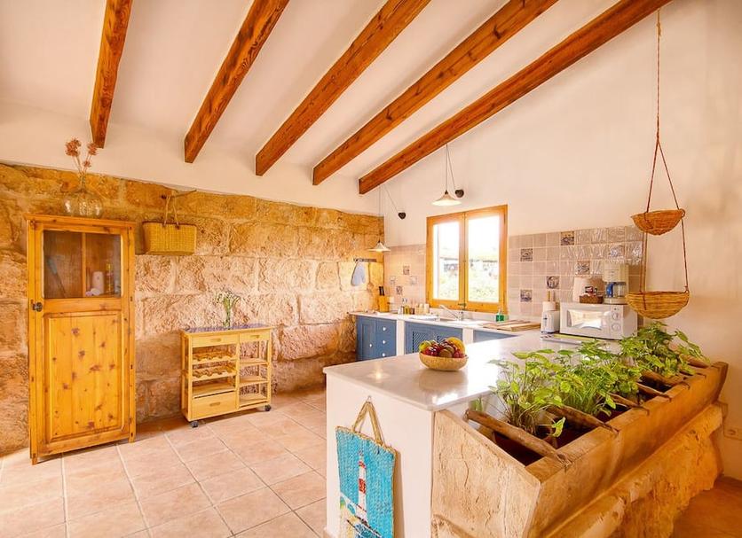 Kitchen Photo