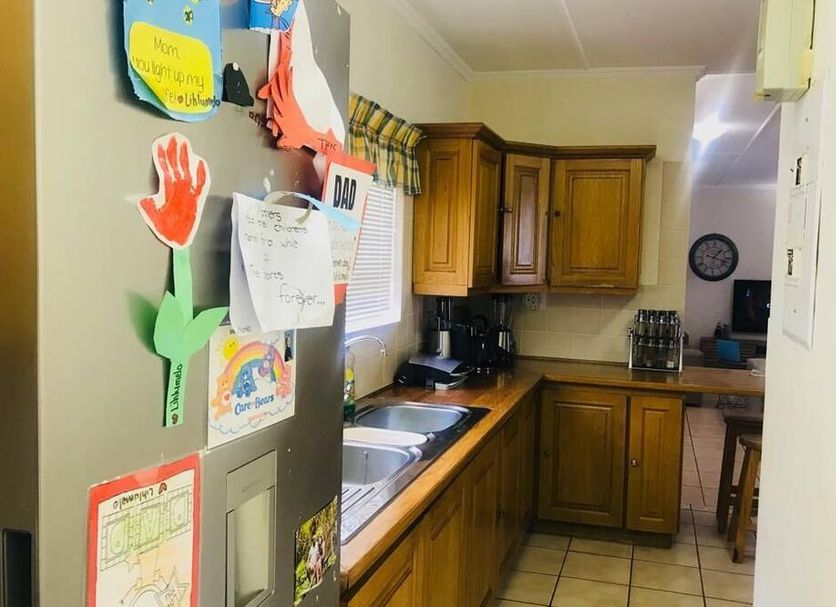 Kitchen Photo