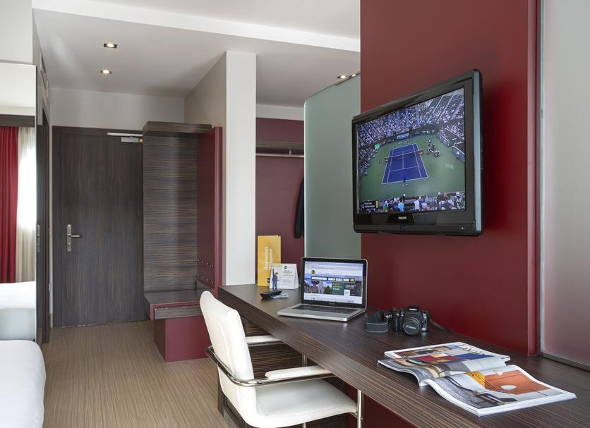 Business center Photo