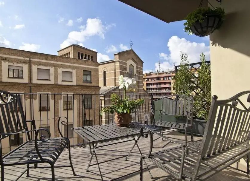 Balcony Photo