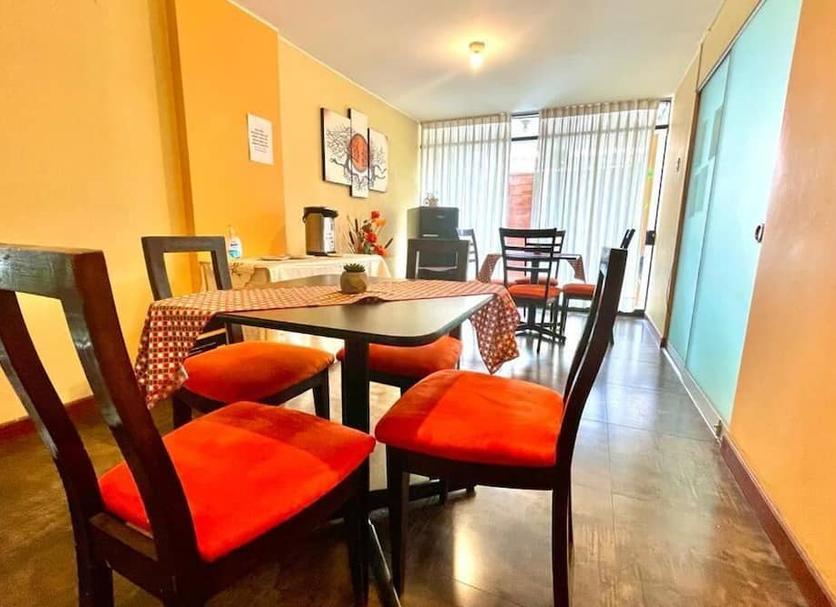 Dining room Photo