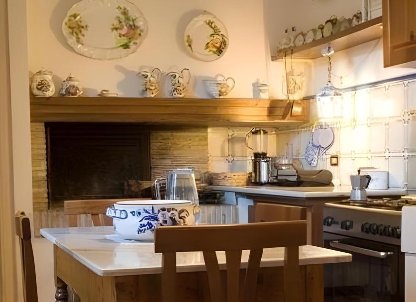 Kitchen Photo