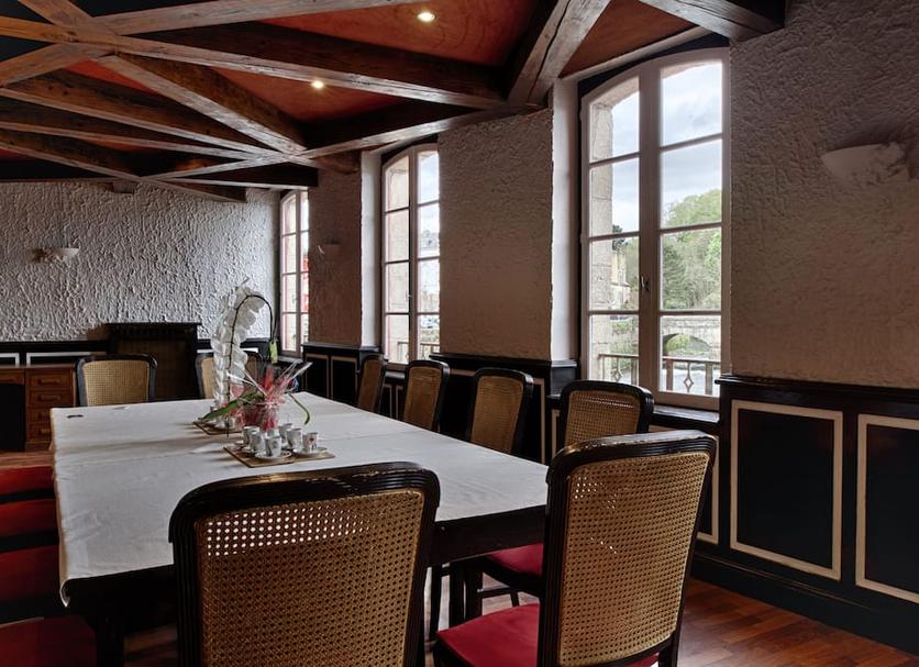 Dining room Photo