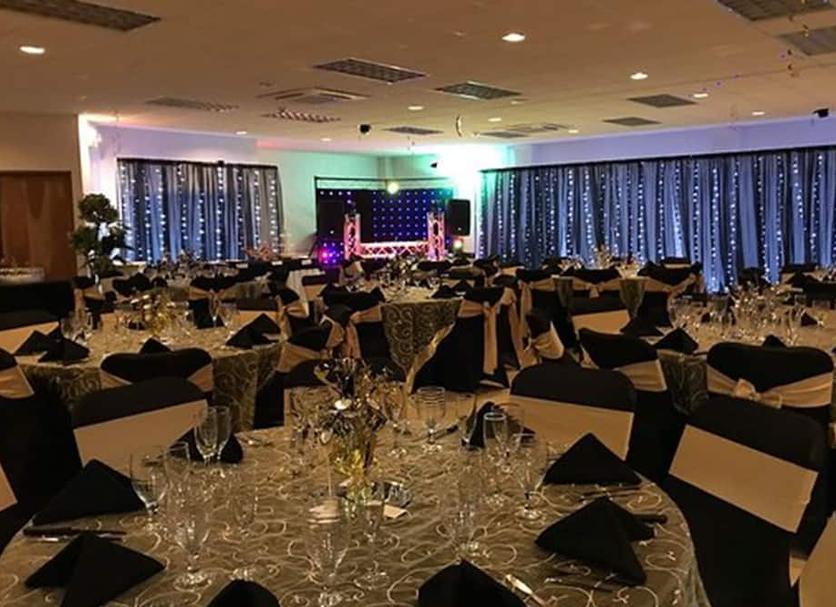 Banquet hall Photo