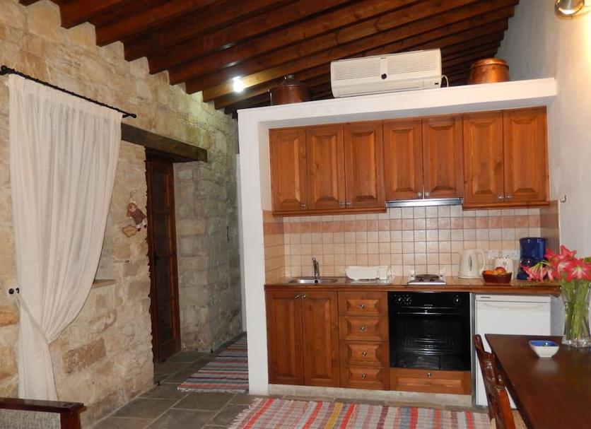Kitchen Photo