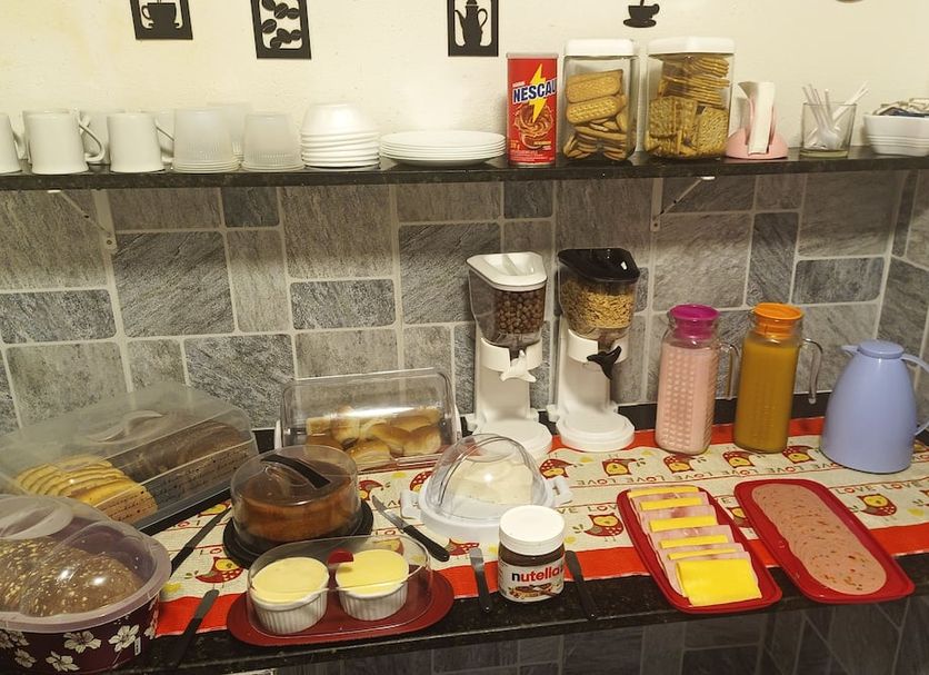 Buffet Photo